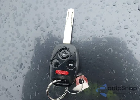 2010 Honda Civic Hybrid from USA, damaged, VIN JHMFA3F2XAS006331